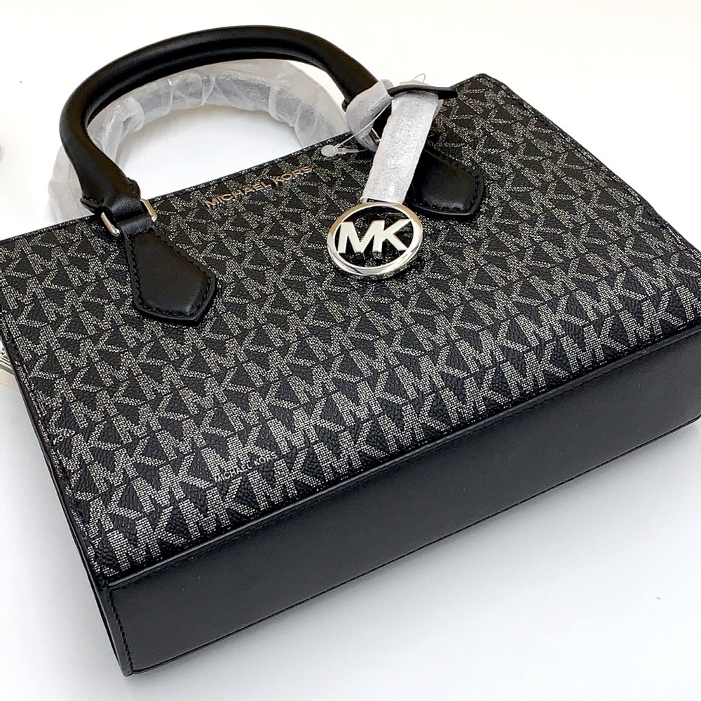 MICHAEL KORS
Sheila Small Faux Saffiano Leather Satchel
Black/Silver - Picture 8 of 16